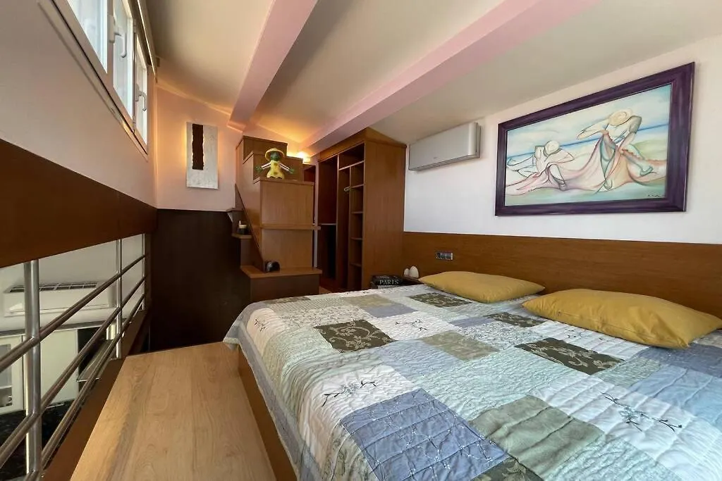Villa Cozy Empuriabrava Piscina Privada Holiday home