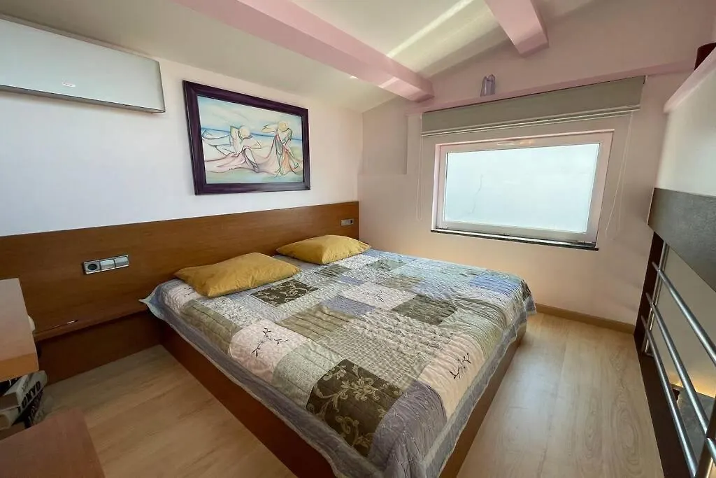 Holiday home Villa Cozy Empuriabrava Piscina Privada